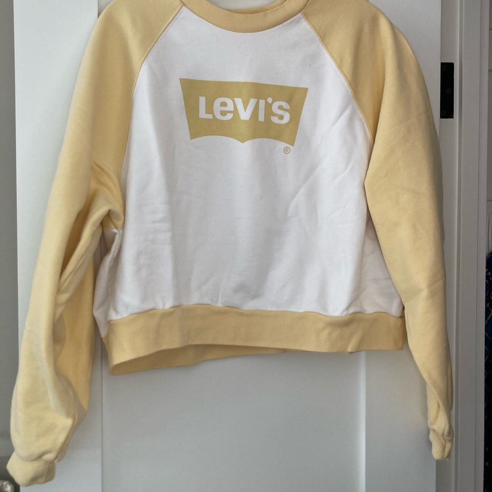 Levis, Vintage Raglan Sleeve Crewnwck Sweatshirt